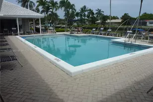 180 Cypress Club Dr, Pompano Beach, FL 33060 - Photo 35