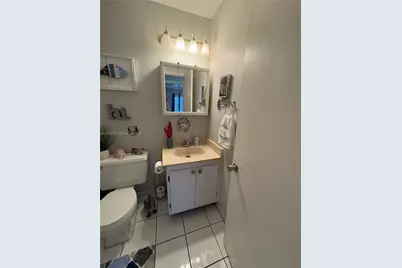 180 Cypress Club Dr #811, Pompano Beach, FL 33060 - Photo 23