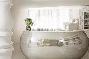 1100 West Ave, Miami Beach, FL 33139 - Photo 17