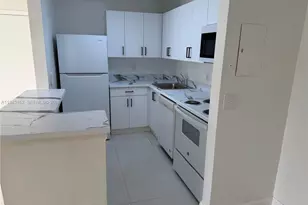 10773 Cleary Blvd, Plantation, FL 33324 - Photo 5