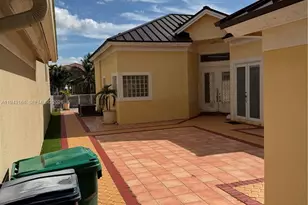 14640 SW 132nd Ct, Miami, FL 33186 - Photo 9