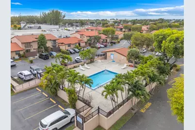 3815 SW 82nd Ave #41, Miami, FL 33155 - Photo 33