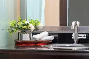 1437 Collins Ave, Miami Beach, FL 33139 - Photo 13