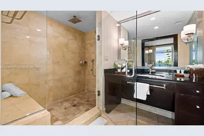 1437 Collins Ave #327, Miami Beach, FL 33139 - Photo 15