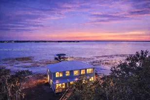 424 Lake Mirror Dr, Lake Placid, FL 33852 - Photo 3