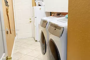 6550 SW 183rd Way, Southwest Ranches, FL 33331 - Photo 9