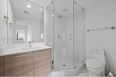 650 NE 32nd St #602, Miami, FL 33137 - Photo 17