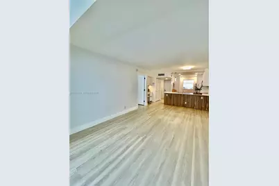 3100 Holiday Springs Blvd #111, Margate, FL 33063 - Photo 5