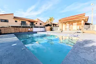 7801 W 29th Way, Hialeah, FL 33018 - Photo 25