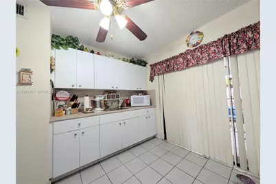 7801 W 29th Way #102, Hialeah, FL 33018 - Photo 7