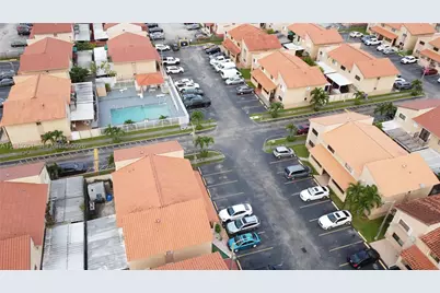 7801 W 29th Way #102, Hialeah, FL 33018 - Photo 29