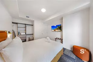 11 NE 6th St, Miami, FL 33132 - Photo 19