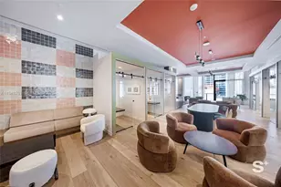 11 NE 6th St, Miami, FL 33132 - Photo 39