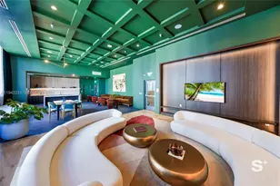 11 NE 6th St, Miami, FL 33132 - Photo 37