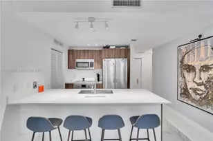 488 NE 18th St, Miami, FL 33132 - Photo 5