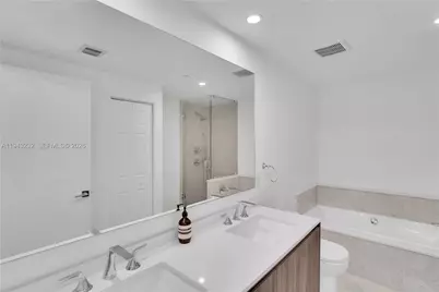 488 NE 18th St #1708, Miami, FL 33132 - Photo 21