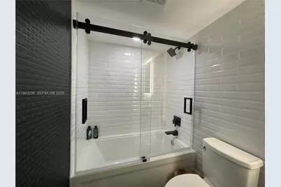 2555 Collins Ave #1409, Miami Beach, FL 33140 - Photo 29