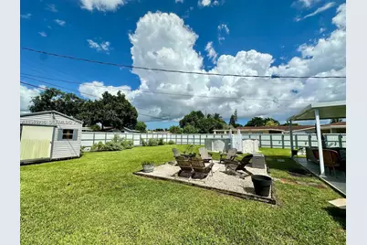 651 E 38th St, Hialeah, FL 33013 - Photo 21