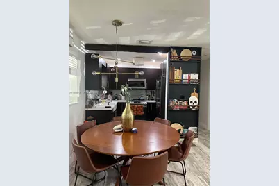 651 E 38th St, Hialeah, FL 33013 - Photo 7