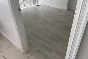 1750 N Bayshore Dr, Miami, FL 33132 - Photo 21