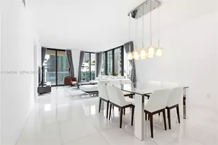 1010 Brickell Ave, Miami, FL 33131 - Photo 7