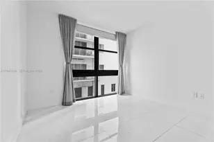 1010 Brickell Ave, Miami, FL 33131 - Photo 21