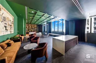 11 NE 6th St, Miami, FL 33132 - Photo 33