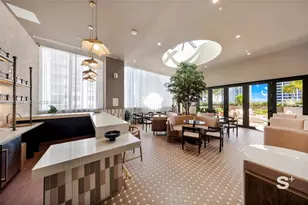 11 NE 6th St, Miami, FL 33132 - Photo 31