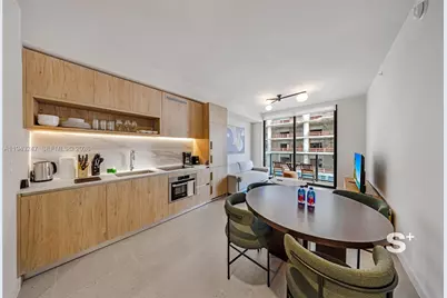 11 NE 6th St #2903, Miami, FL 33132 - Photo 1