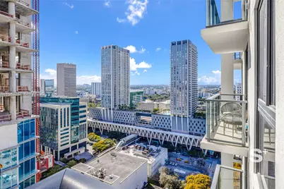 11 NE 6th St #2903, Miami, FL 33132 - Photo 5