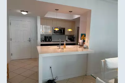 2000 N Bayshore Dr #625, Miami, FL 33137 - Photo 7