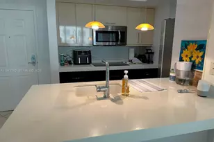 2000 N Bayshore Dr, Miami, FL 33137 - Photo 9