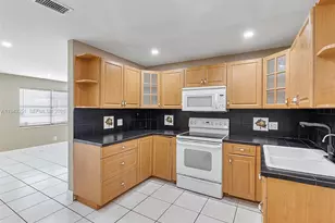 1321 SW 33rd Terrace, Fort Lauderdale, FL 33312 - Photo 5