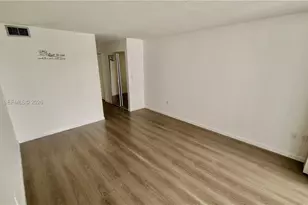 2750 NE 183rd St, Aventura, FL 33160 - Photo 3