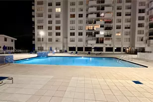 2750 NE 183rd St, Aventura, FL 33160 - Photo 41