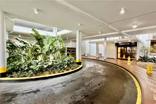 2750 NE 183rd St, Aventura, FL 33160 - Photo 31