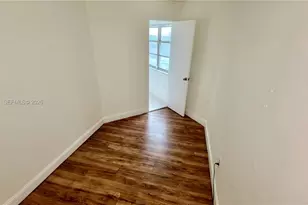2750 NE 183rd St, Aventura, FL 33160 - Photo 17