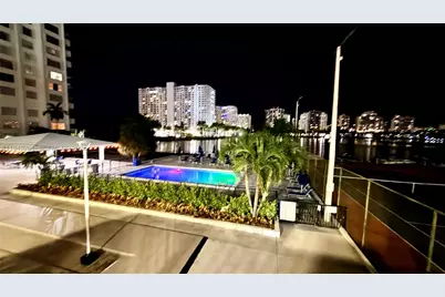 2750 NE 183rd St #906, Aventura, FL 33160 - Photo 37