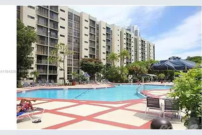 17021 N Bay Rd #116, Sunny Isles Beach, FL 33160 - Photo 1