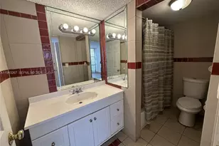 17021 N Bay Rd, Sunny Isles Beach, FL 33160 - Photo 7