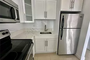 241 SE 9th Ave, Pompano Beach, FL 33060 - Photo 3