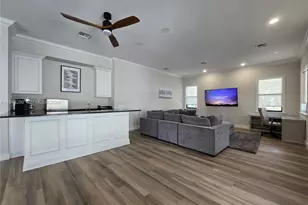 2620 S University Dr, Davie, FL 33328 - Photo 15