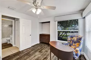 2702 Arborwood Rd, Davie, FL 33328 - Photo 9