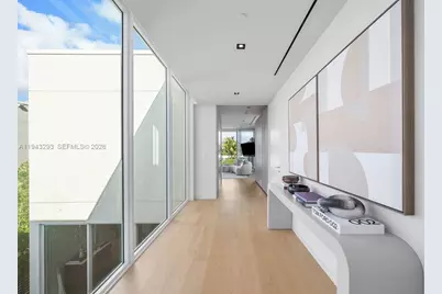 1011 W 48th St, Miami Beach, FL 33140 - Photo 17