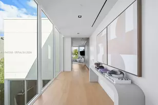 1011 W 48th St, Miami Beach, FL 33140 - Photo 17