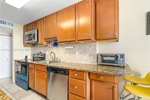 230 174th St, Sunny Isles Beach, FL 33160 - Photo 17