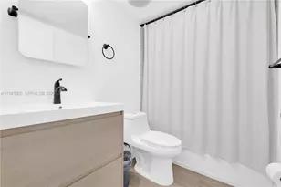 3001 Holiday Springs Blvd, Margate, FL 33063 - Photo 19