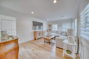 7621 SW 65th Pl, South Miami, FL 33143 - Photo 11