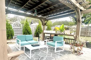 7021 Scott St, Hollywood, FL 33024 - Photo 7