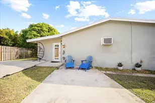 1864 SW 37th Ave, Fort Lauderdale, FL 33312 - Photo 41